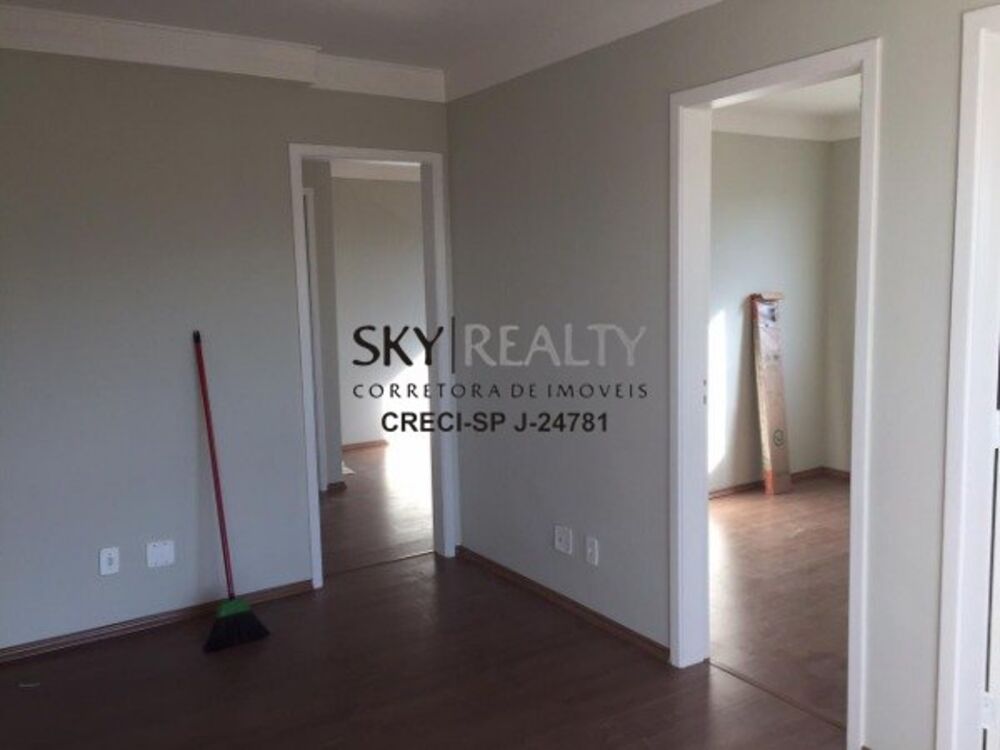 Apartamento à venda com 3 quartos, 67m² - Foto 1