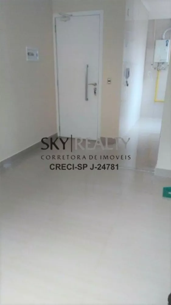 Apartamento à venda com 2 quartos, 38m² - Foto 2