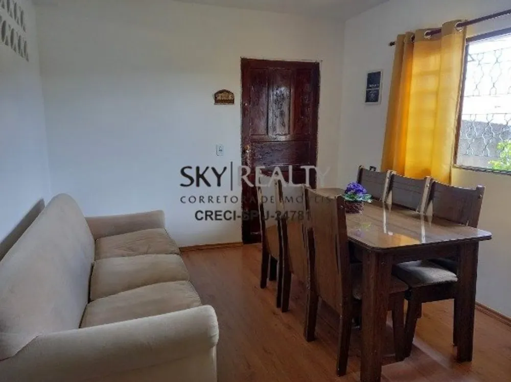 Casa, 2 quartos, 238 m² - Foto 1