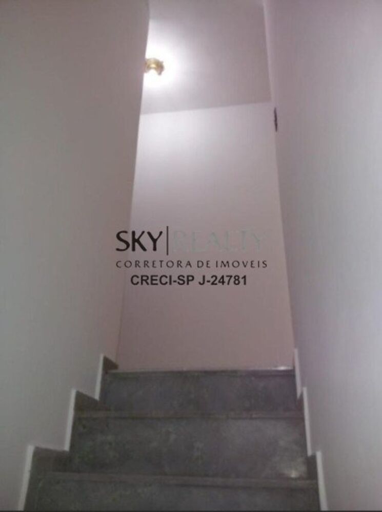 Casa para alugar com 3 quartos, 120m² - Foto 3
