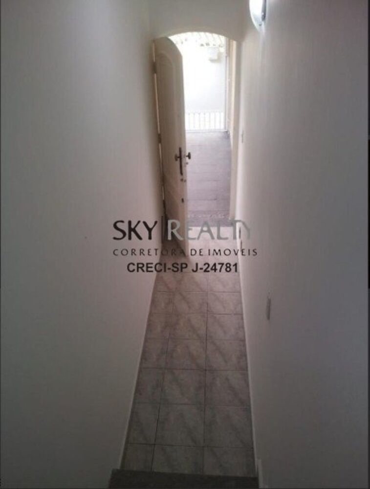 Casa para alugar com 3 quartos, 120m² - Foto 12