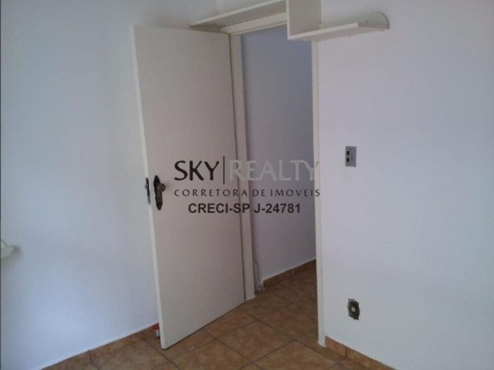 Casa para alugar com 3 quartos, 120m² - Foto 10