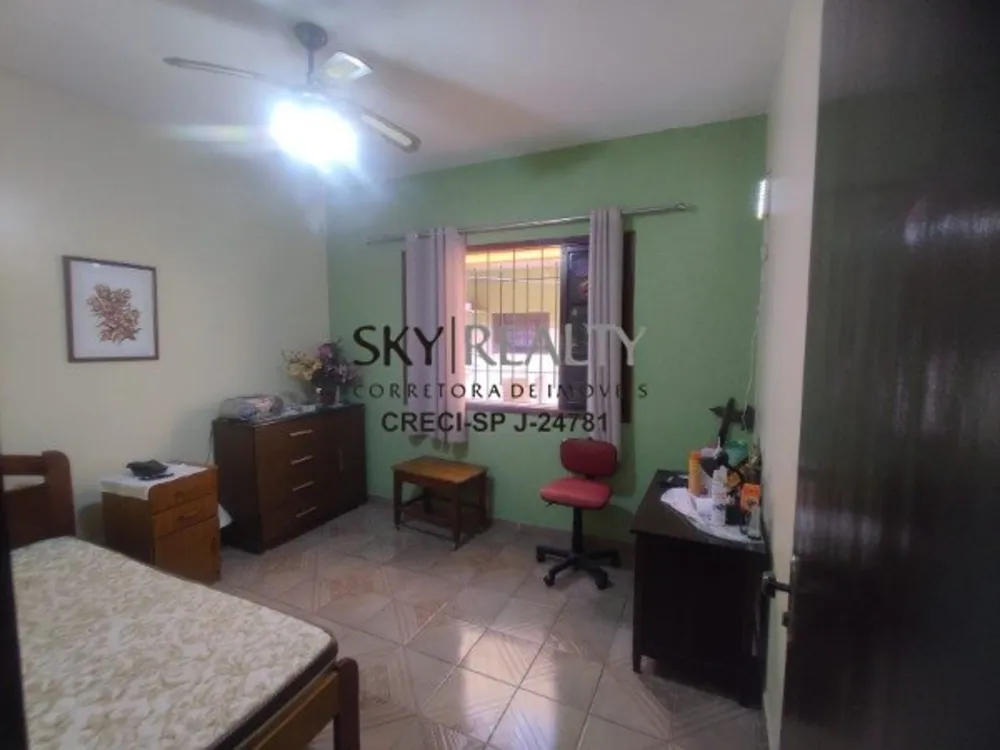 Casa, 3 quartos, 250 m² - Foto 17