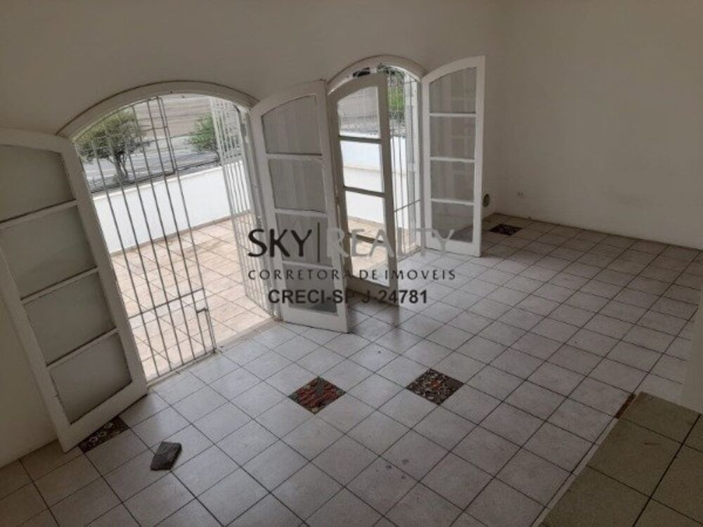 Casa à venda e aluguel com 3 quartos, 162m² - Foto 1