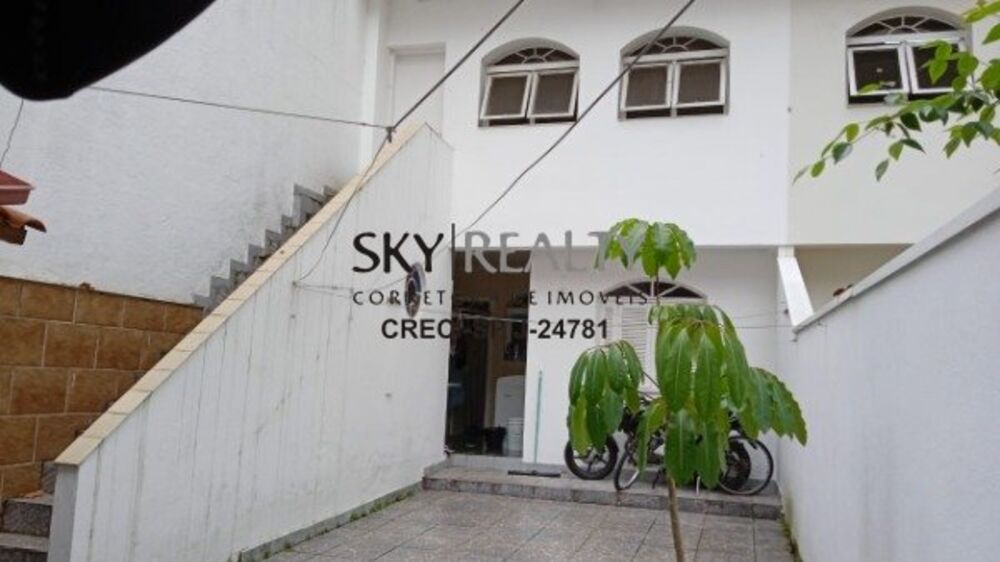 Casa à venda e aluguel com 5 quartos, 213m² - Foto 4
