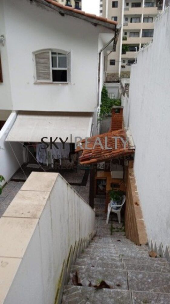 Casa à venda e aluguel com 5 quartos, 213m² - Foto 3
