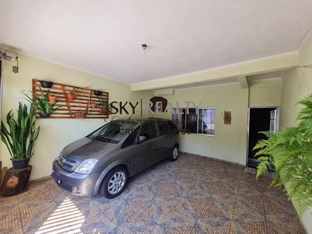 Casa, 3 quartos, 240 m² - Foto 2