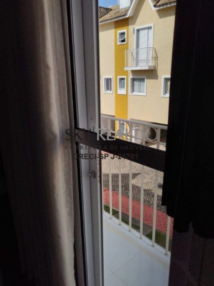Sobrado à venda com 3 quartos, 115m² - Foto 1