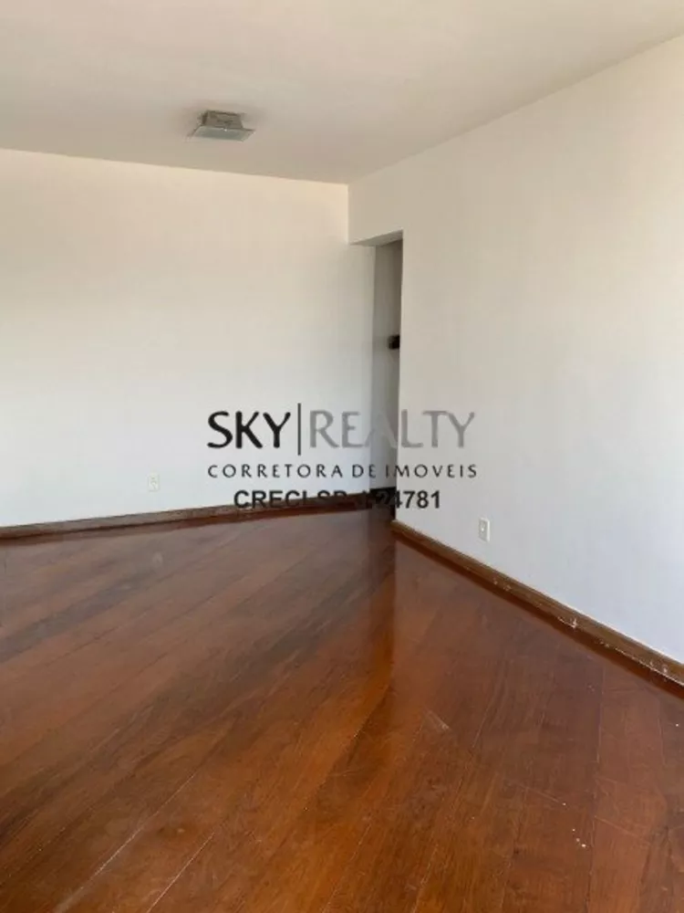 Apartamento à venda com 2 quartos, 70m² - Foto 4