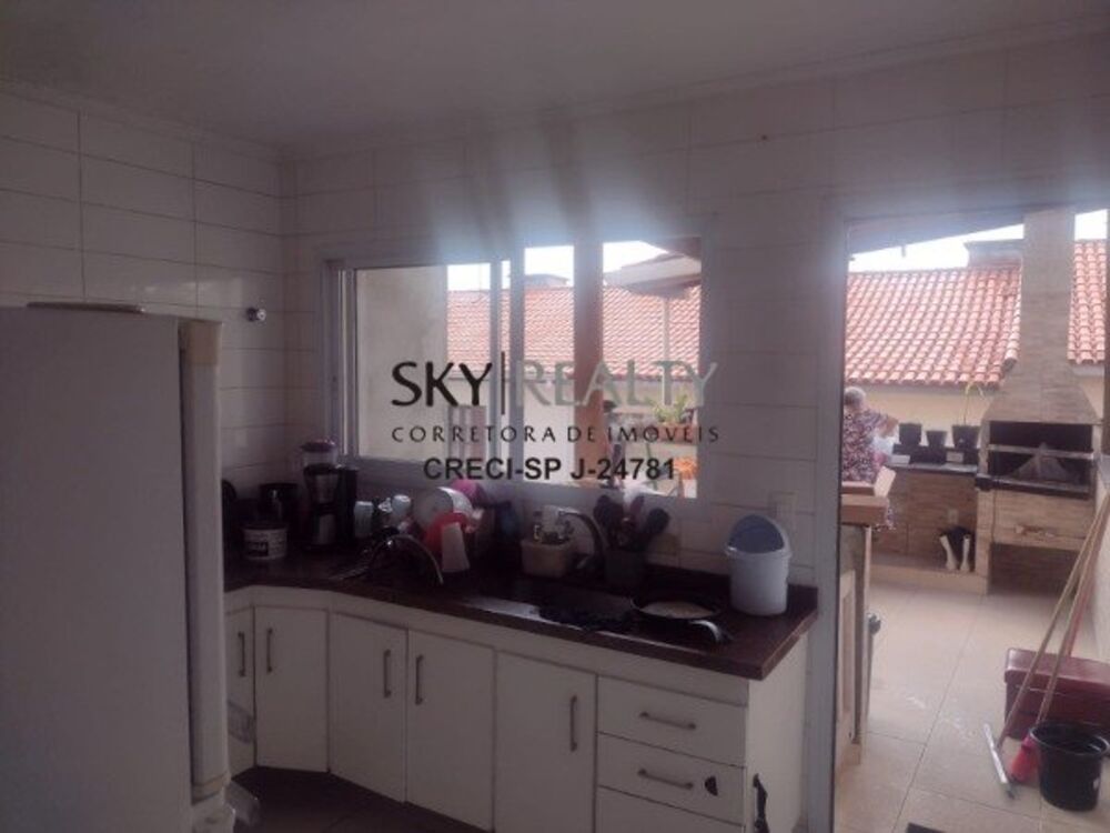 Sobrado à venda com 3 quartos, 100m² - Foto 3