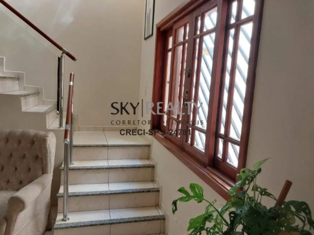 Sobrado, 3 quartos, 366 m² - Foto 2