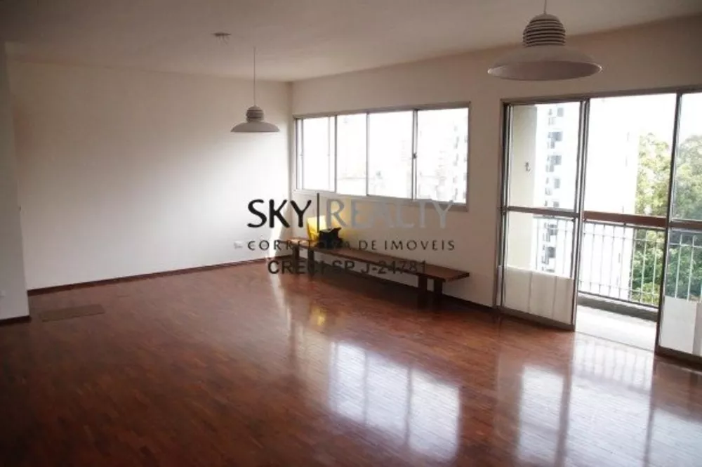 Apartamento à venda com 3 quartos, 150m² - Foto 3