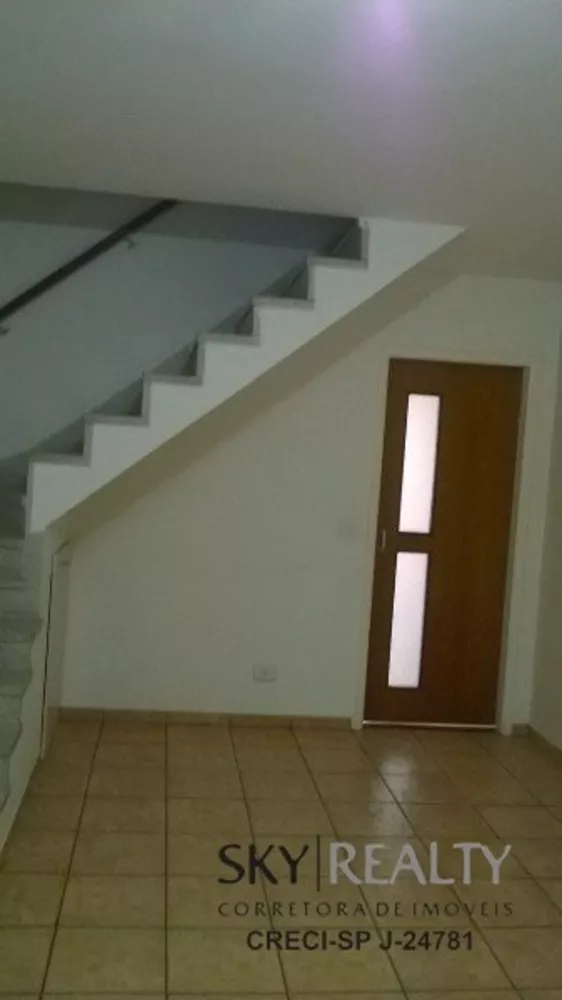 Sobrado à venda com 2 quartos, 97m² - Foto 2