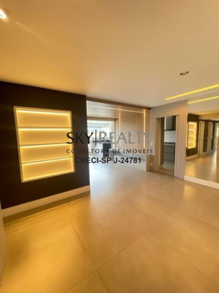 Apartamento à venda com 4 quartos, 145m² - Foto 2
