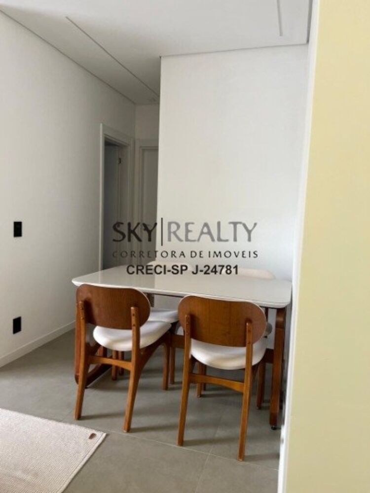 Apartamento à venda com 2 quartos, 62m² - Foto 1
