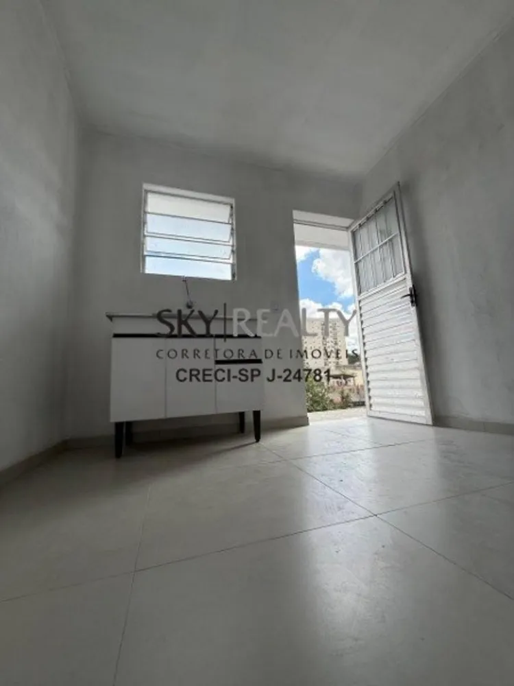 Apartamento, 1 quarto, 27 m² - Foto 2