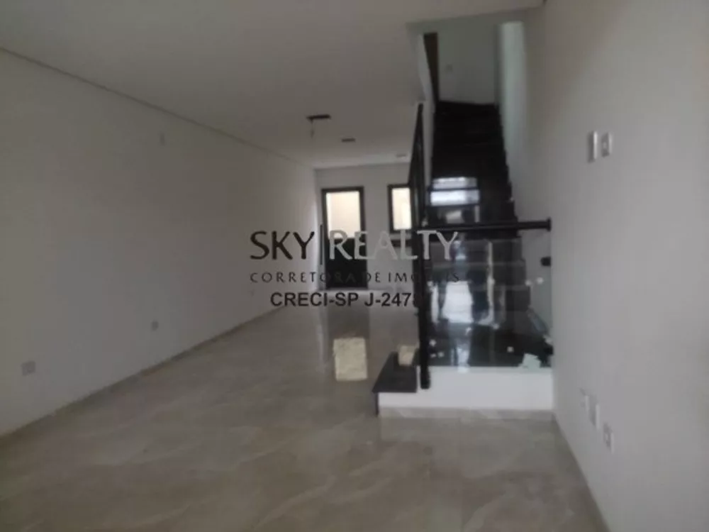 Sobrado à venda com 3 quartos, 110m² - Foto 1