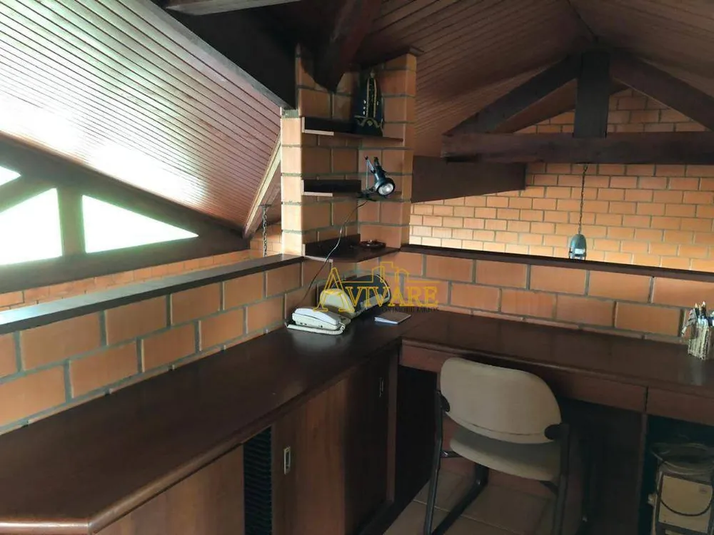 Casa, 3 quartos, 250 m² - Foto 4