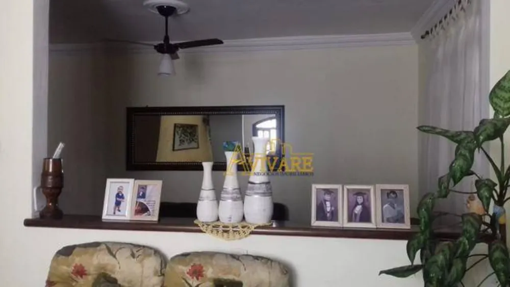 Casa, 4 quartos, 180 m² - Foto 4