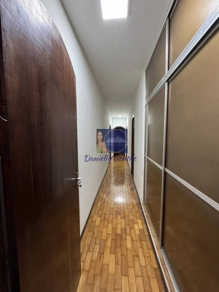 Casa, 3 quartos, 300 m² - Foto 11
