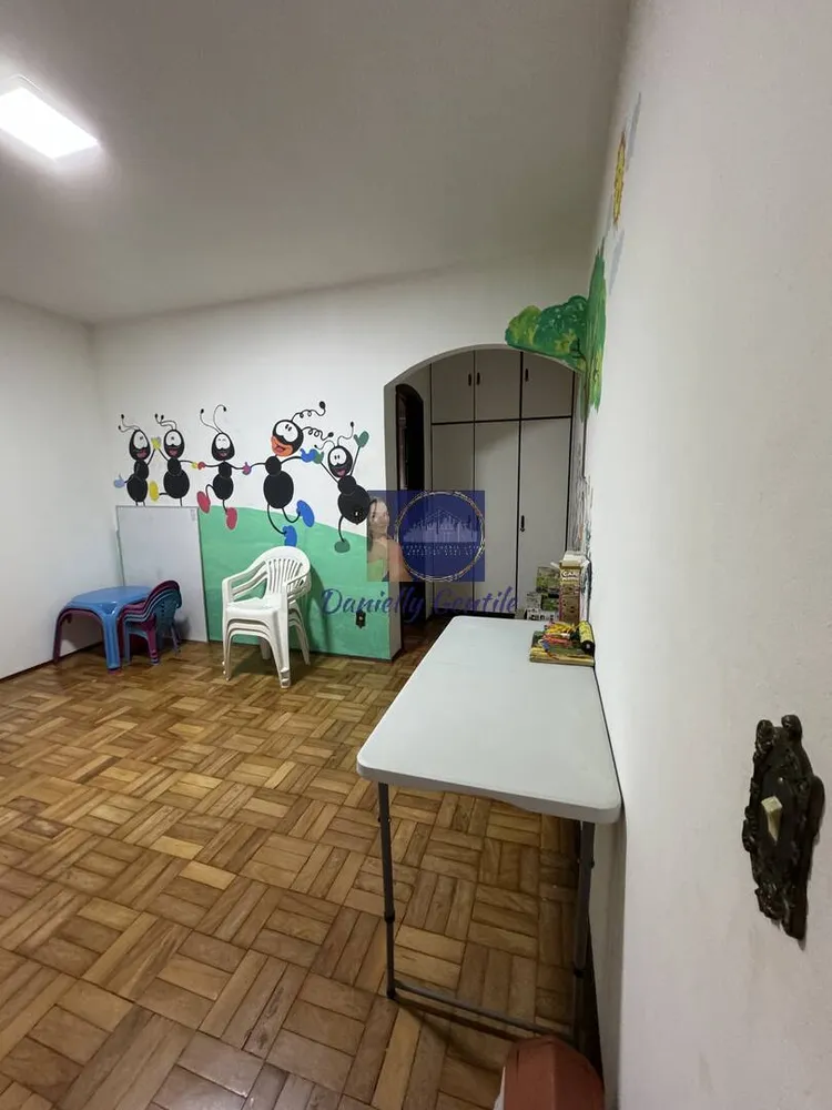 Casa, 3 quartos, 300 m² - Foto 12