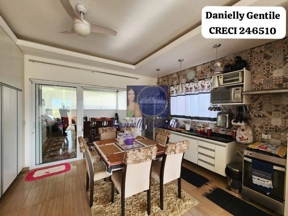 Casa, 3 quartos, 220 m² - Foto 4