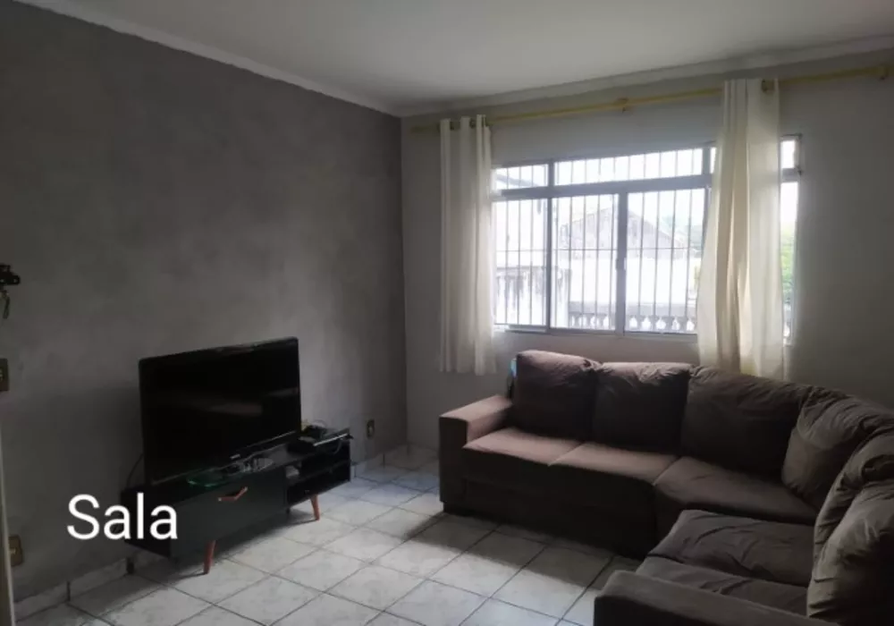 Casa à venda com 3 quartos, 135m² - Foto 1