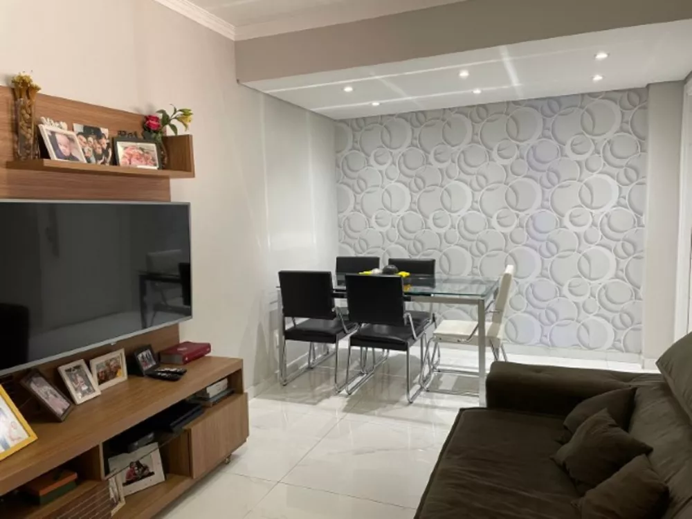 Casa à venda com 4 quartos, 130m² - Foto 2