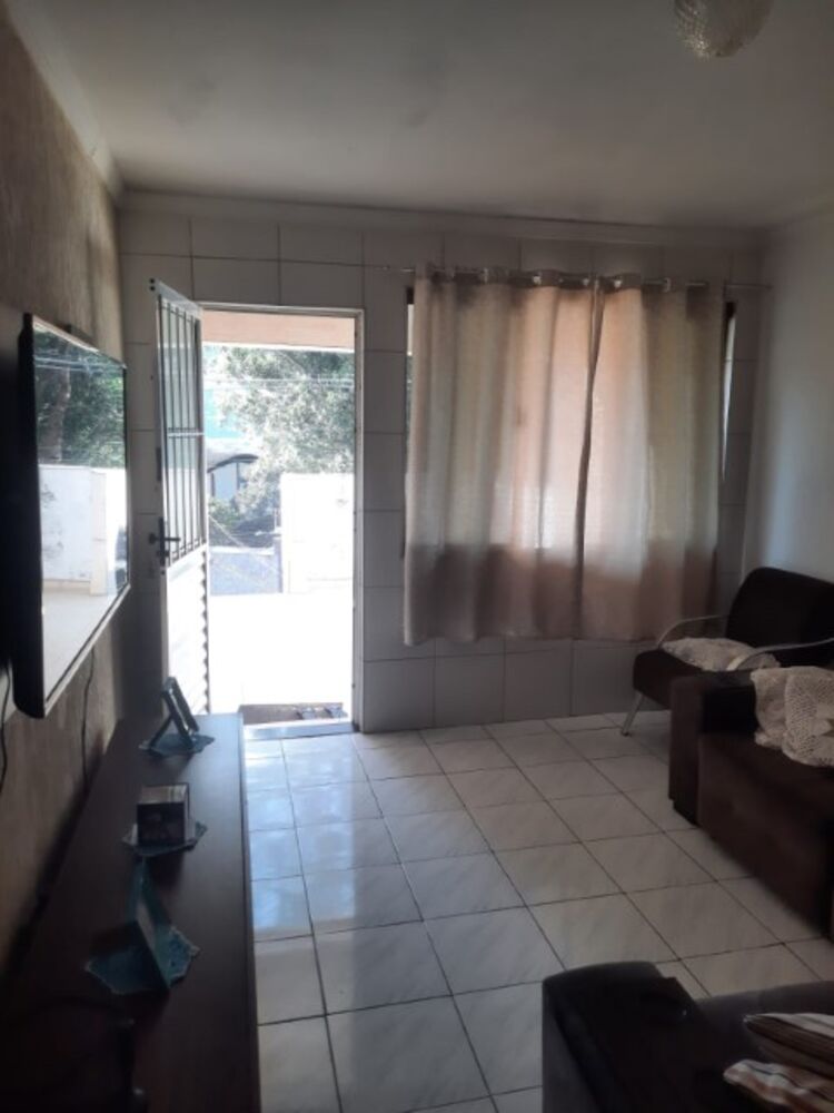 Casa à venda com 4 quartos, 168m² - Foto 3
