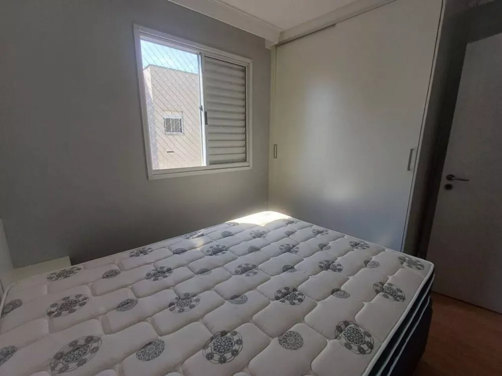 Apartamento à venda com 2 quartos, 42m² - Foto 2