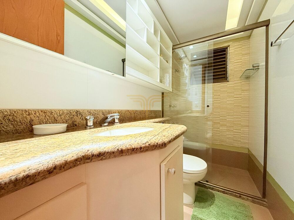 Cobertura à venda com 3 quartos, 223m² - Foto 2