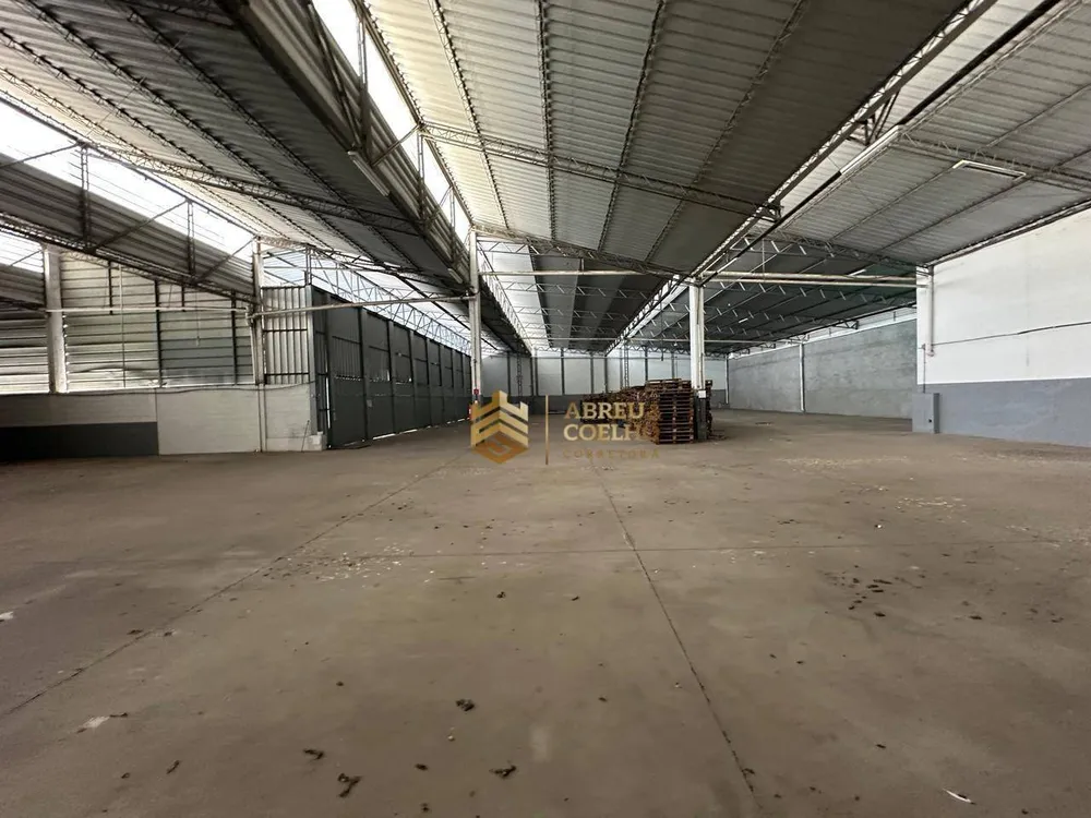 Depósito-Galpão, 2400 m² - Foto 2