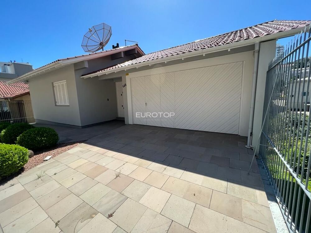 Casa, 3 quartos, 230 m² - Foto 3