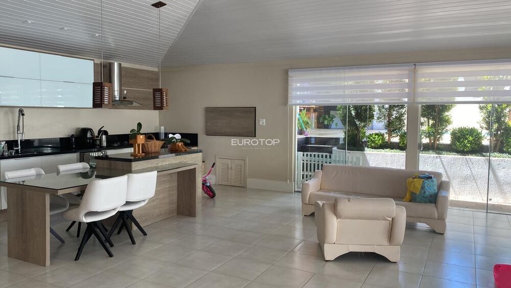 Casa, 3 quartos, 229 m² - Foto 19