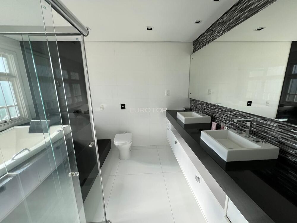 Casa, 3 quartos, 229 m² - Foto 29