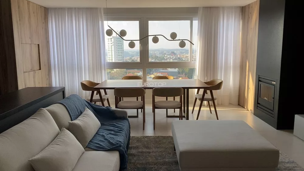 Apartamento à venda com 3 quartos, 123m² - Foto 1