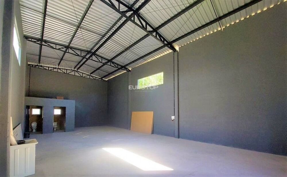 Depósito-Galpão, 121 m² - Foto 3