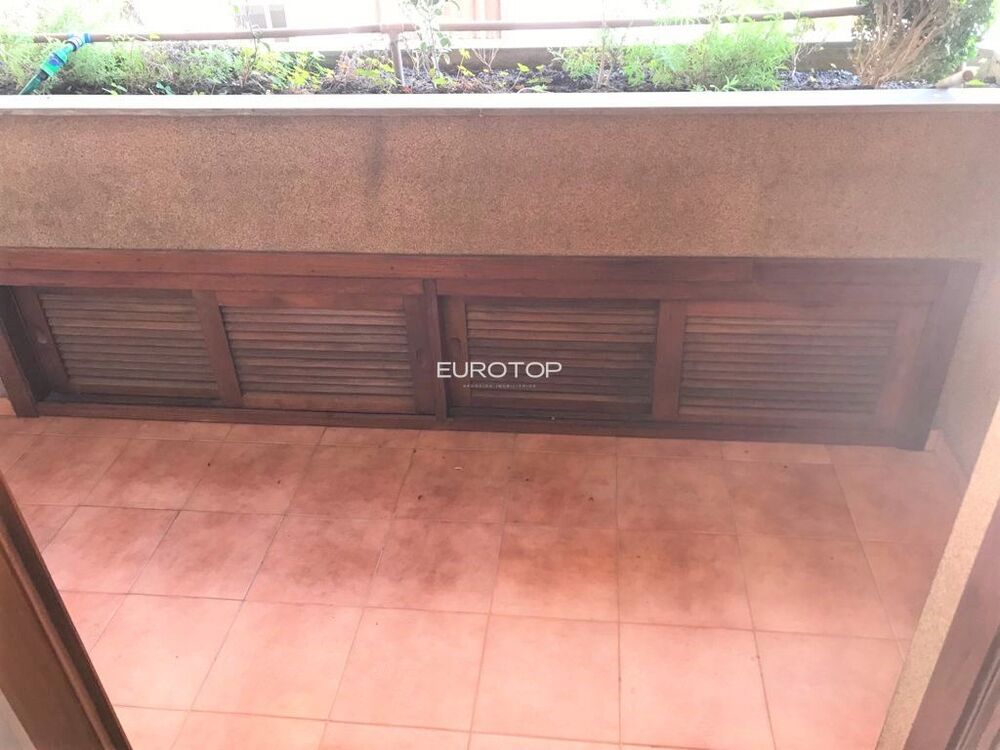 Apartamento à venda com 2 quartos, 91m² - Foto 4