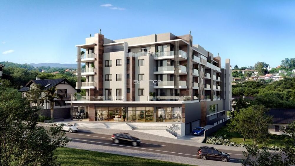 Apartamento à venda com 3 quartos, 156m² - Foto 1
