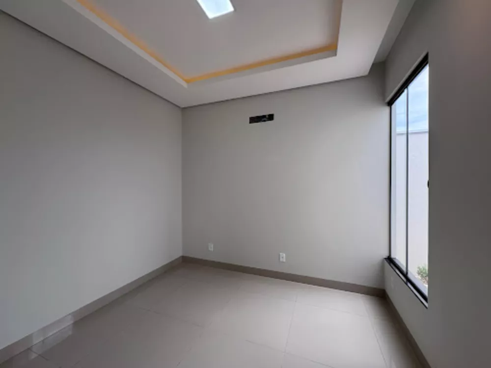 Casa à venda com 3 quartos, 178m² - Foto 2