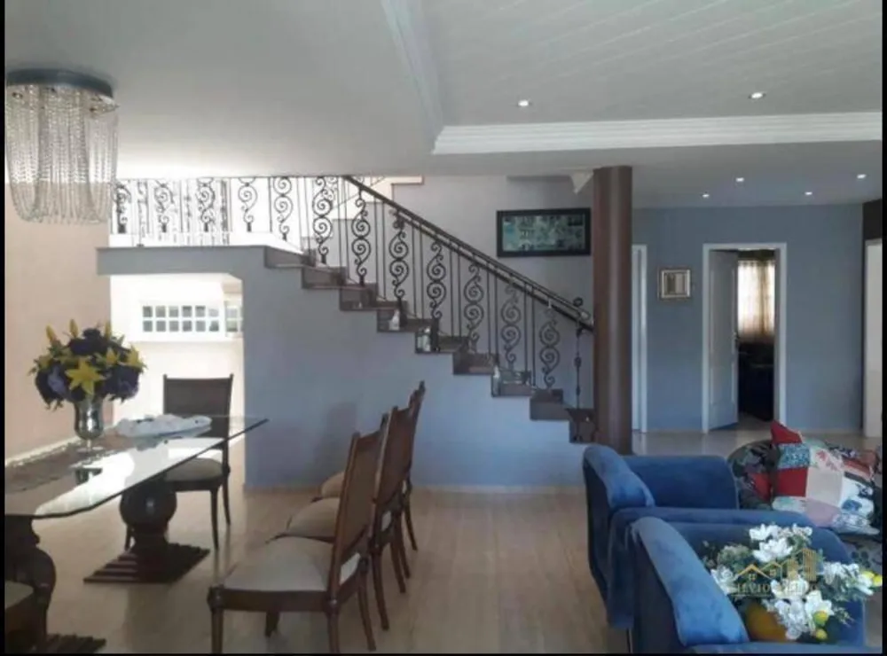 Sobrado, 4 quartos, 459 m² - Foto 1