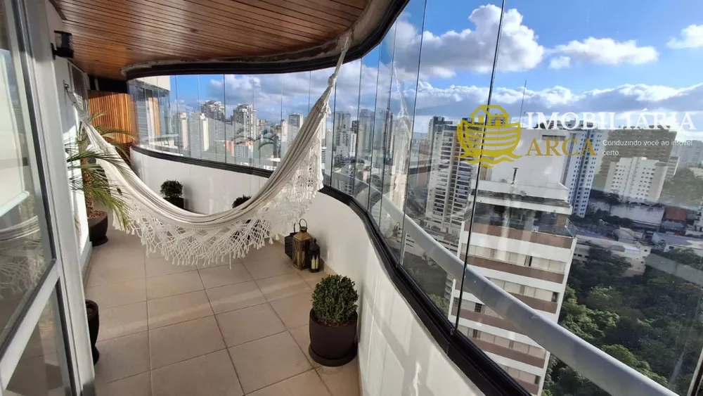 Apartamento, 3 quartos, 160 m² - Foto 1