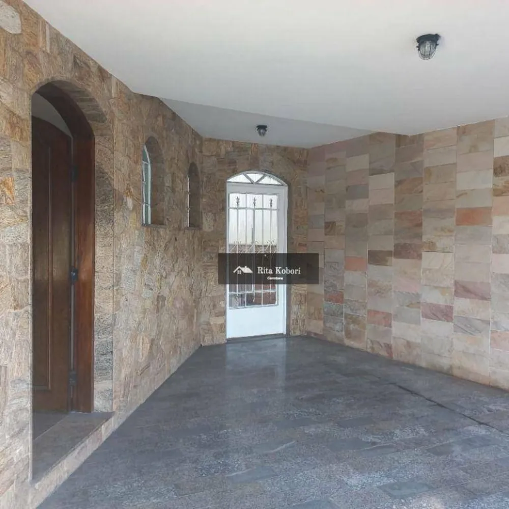 Sobrado, 4 quartos, 219 m² - Foto 2