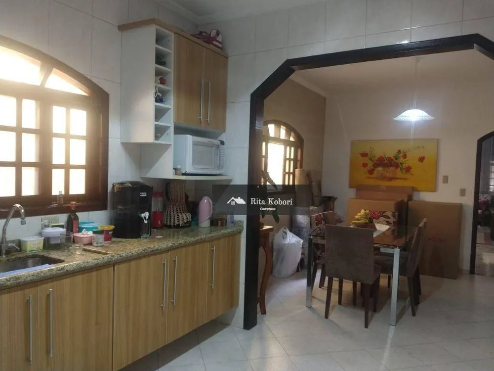 Casa, 3 quartos, 176 m² - Foto 2
