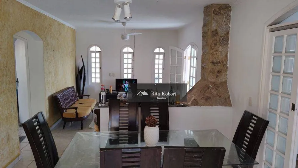Chácara, 4 quartos, 1000 m² - Foto 2