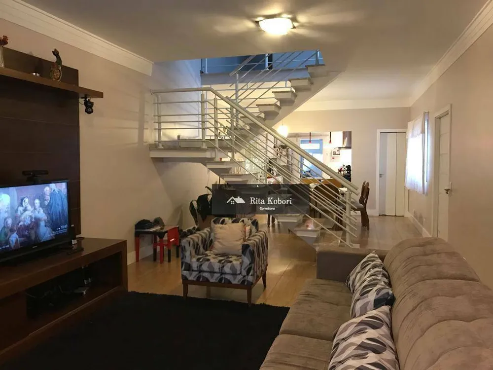 Sobrado, 3 quartos, 225 m² - Foto 1
