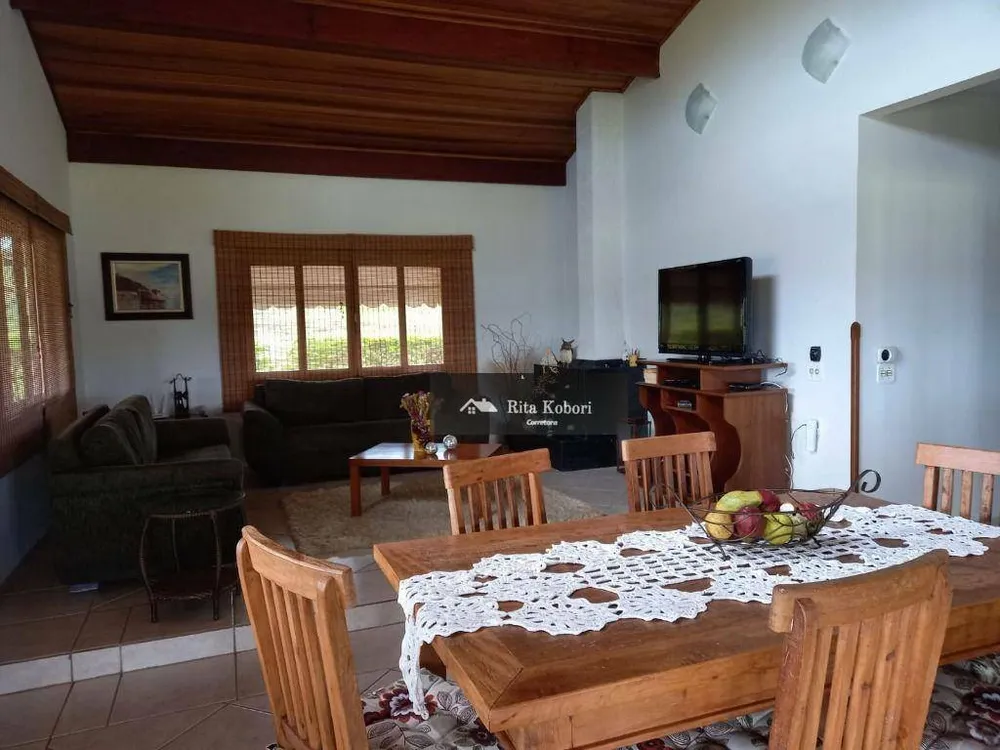Casa, 3 quartos, 200 m² - Foto 1