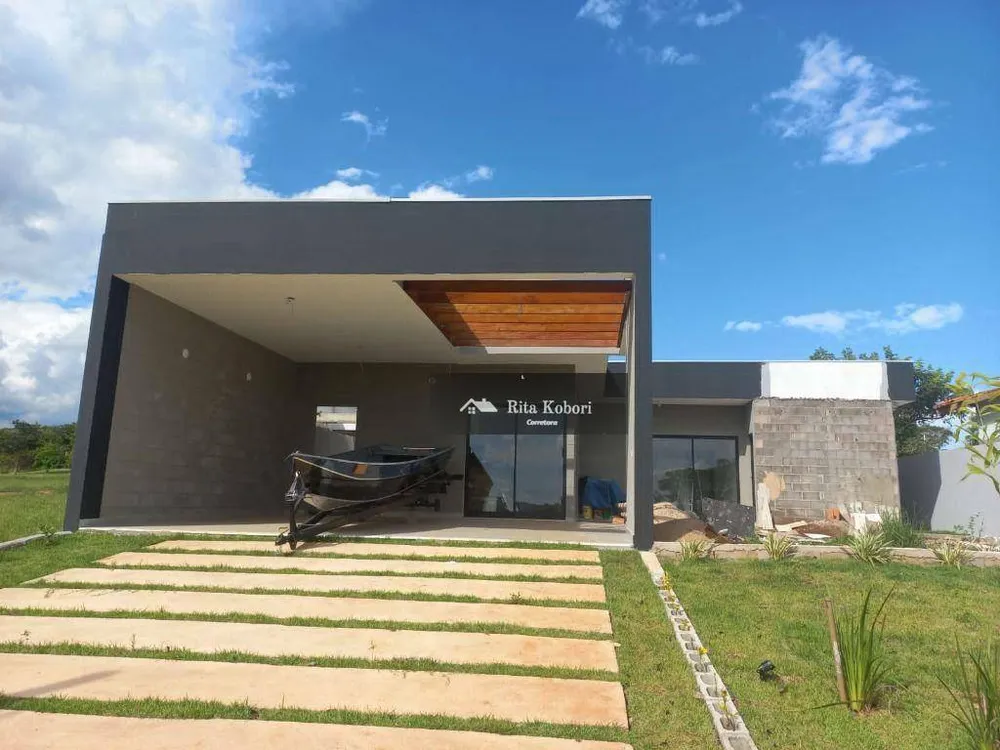 Casa, 3 quartos, 162 m² - Foto 1