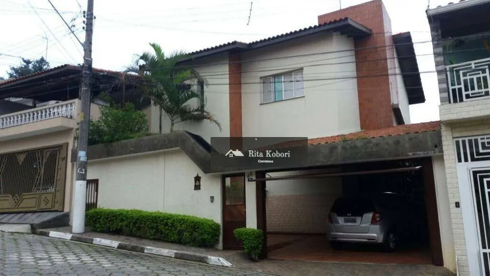 Casa, 3 quartos, 200 m² - Foto 1