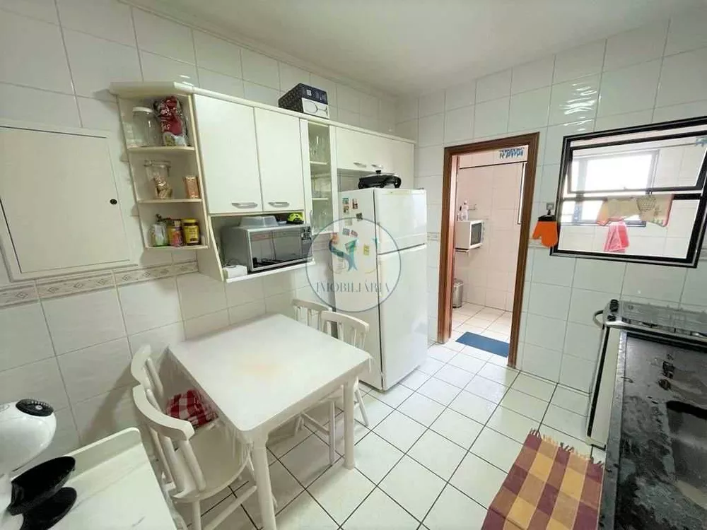 Apartamento à venda com 3 quartos, 120m² - Foto 12